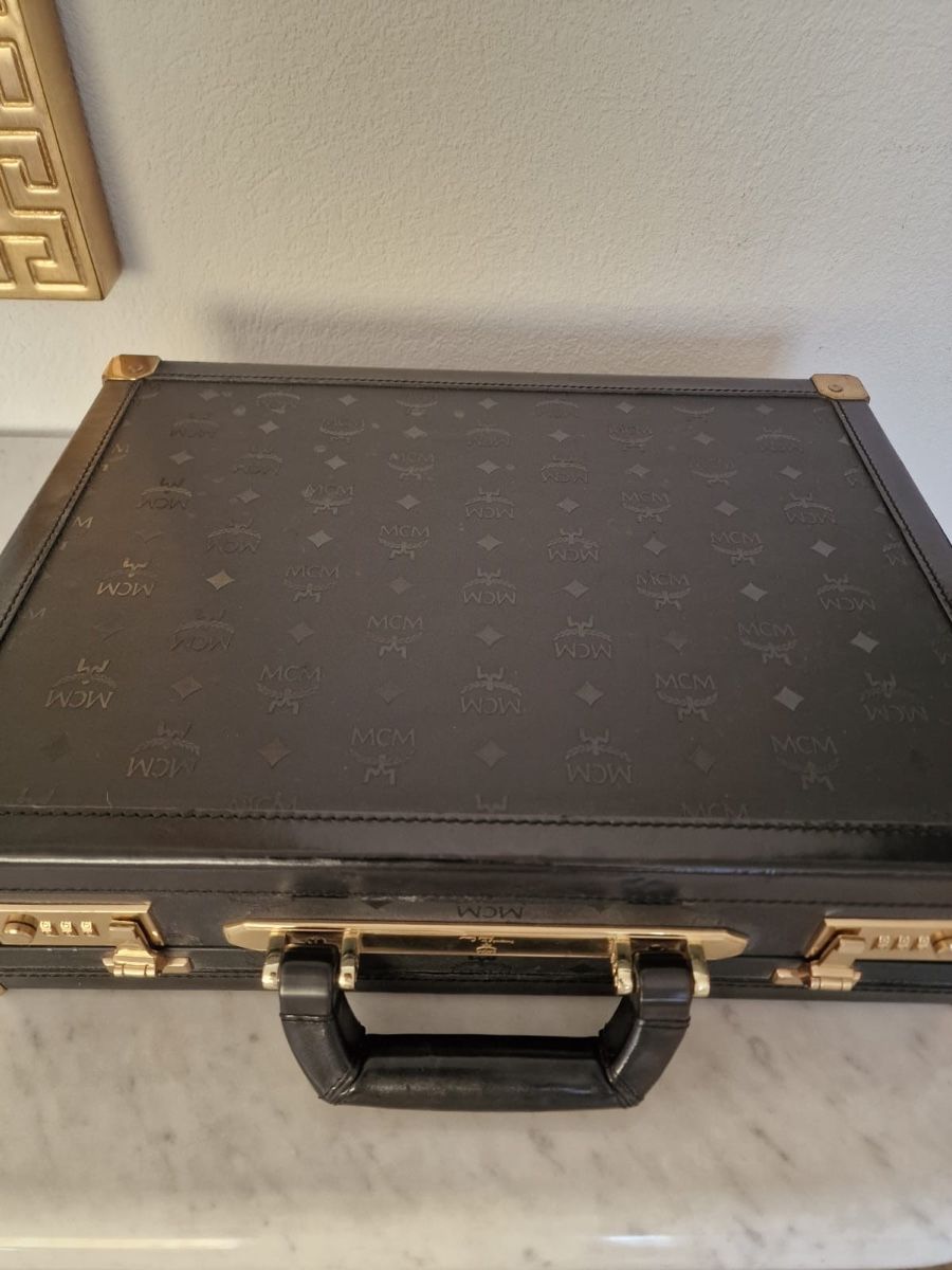 Mcm Valigie: Vintage Koffer MCM – Usato da Meilen venduto da Michael-Elena 4