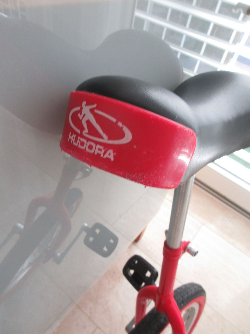 Biciclette: Knallrotes Einrad 16" Hudora – Usato da Binningen venduto da tempipassati 3