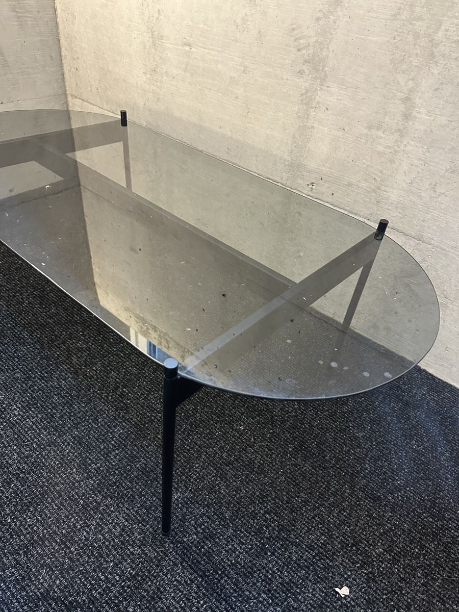Tavoli: Stylish Circular Glass Table - ZARA HOME – Usato da Meilen venduto da M_71 5