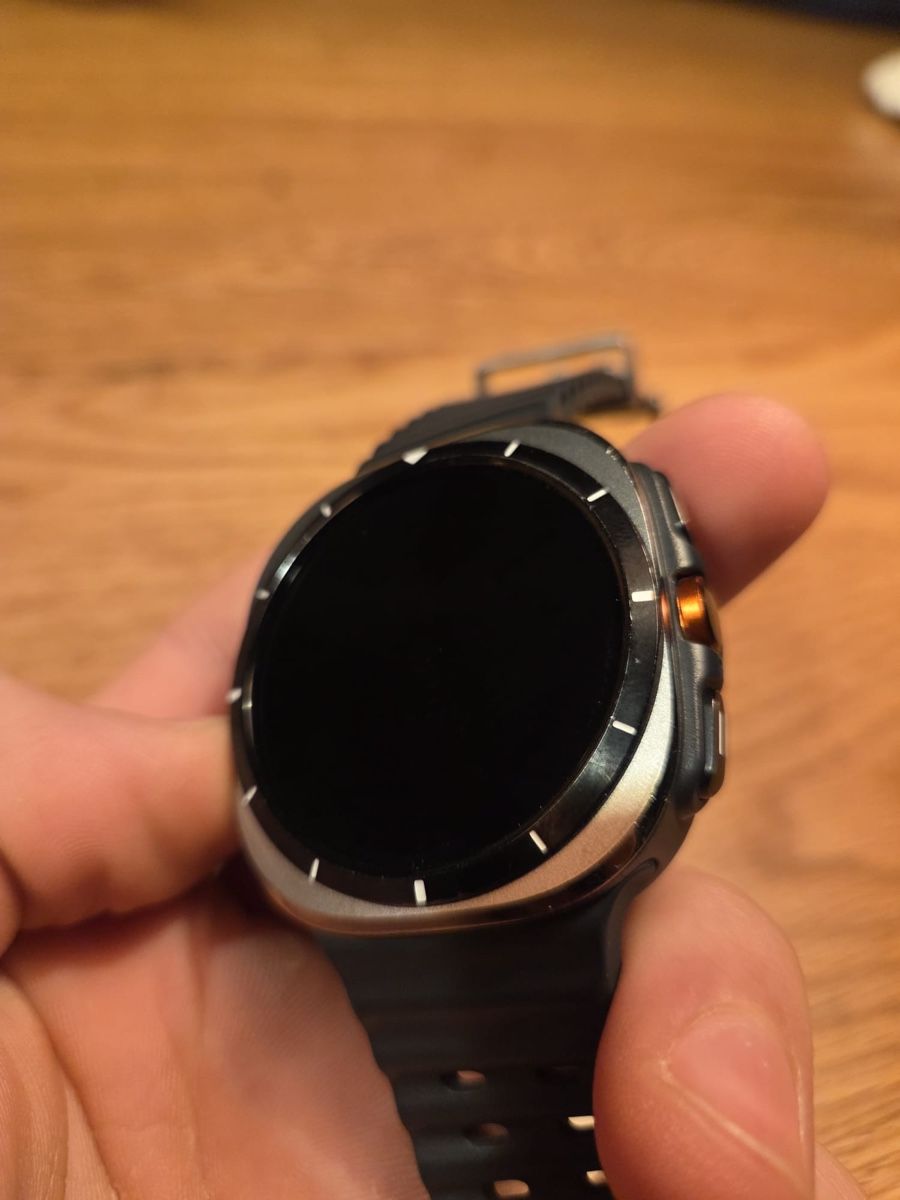Samsung Smartwatch: Samsung Galaxy Watch Ultra 47mm – Neu (gemäss Beschreibung) aus wil/zh von wattinho 1