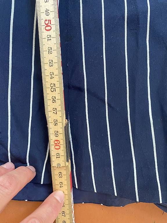 Gonne: Seidenjupe Vintage 36 / 38 – Usato da Zürich venduto da Lauraflor 4