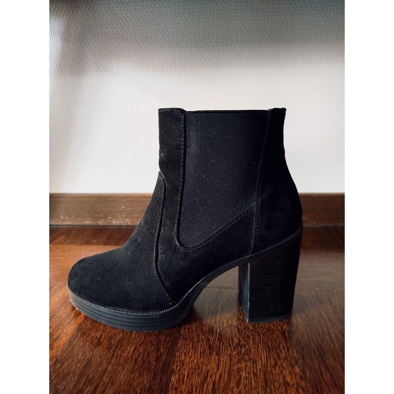 Primark Scarpe da donna: Chelsea-Boots / schwarze Stiefeletten  – Usato da St. Gallen venduto da jbu_ns6v 5