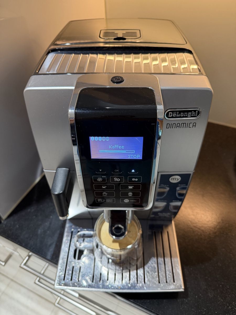 Macchine per caffè & Macchine per espresso: Delonghi  – Usato da Rheineck venduto da nik_w5bc 3