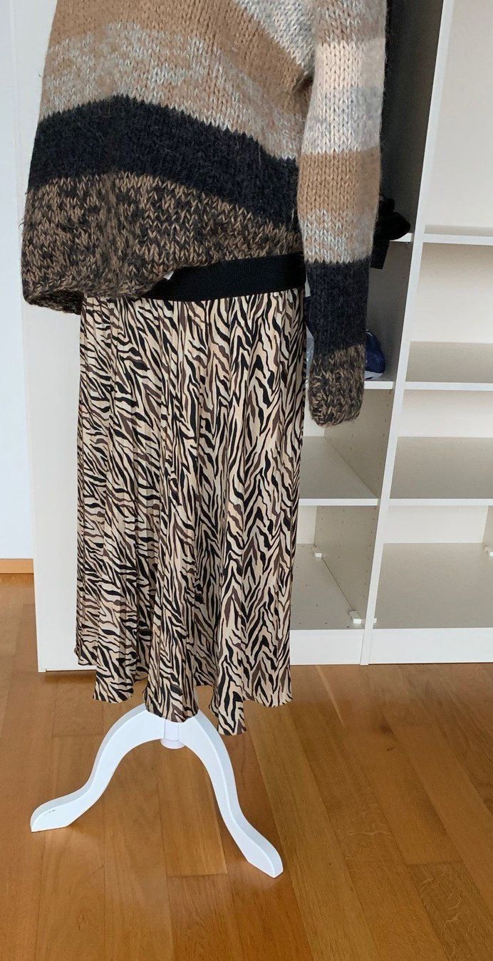 Mos mosh Röcke: Mos Mosh PLISSÉ Rock Midi-Länge Gr. L – Gebraucht aus Kreuzlingen von shopaholicatheart_3 3