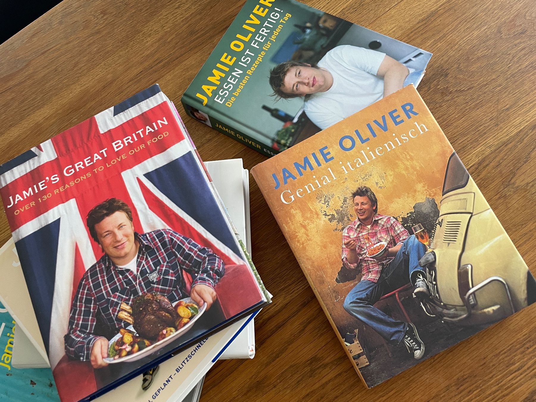 Libri: Für JAMIE OLIVER Fan – Usato da Lützelflüh-Goldbach venduto da Christian1980 4