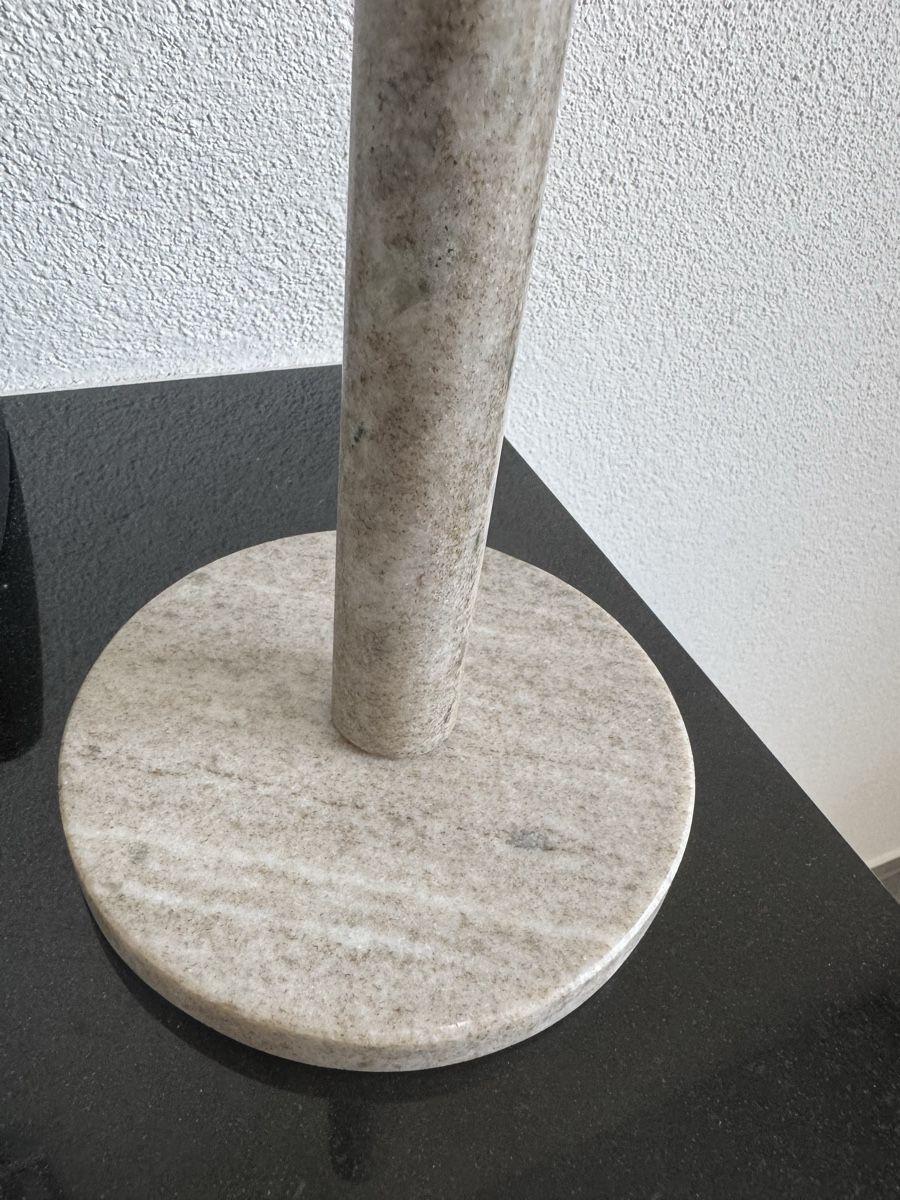 Autres articles pour la maison: Marmor Küchenrollenhalter  – Neuf (Voir description) à Oberbüren par dijbdn 1