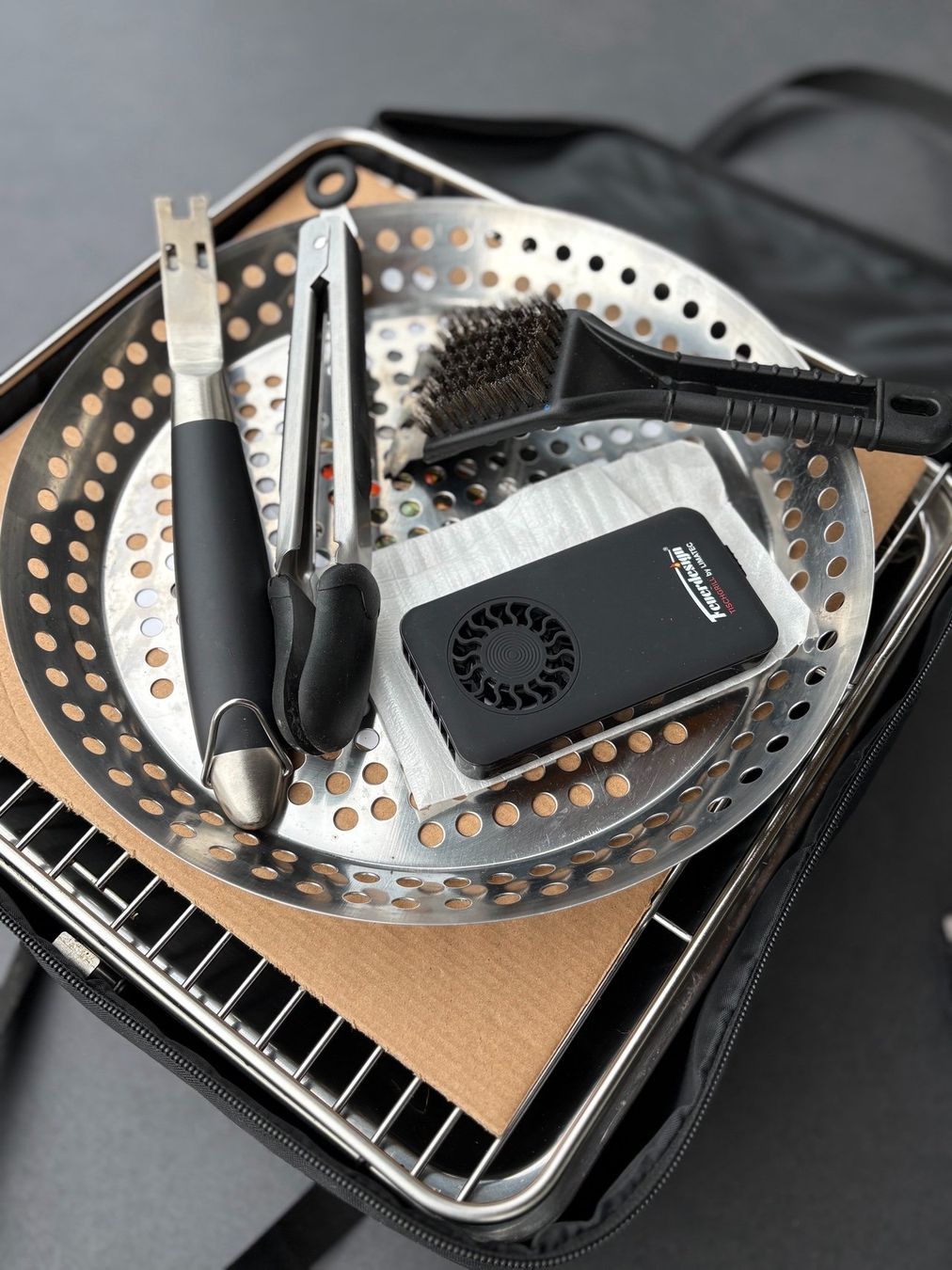 Griglie: Tischgrill Feuerdesign TEIDE – Usato da Bubendorf venduto da Jenkins 2