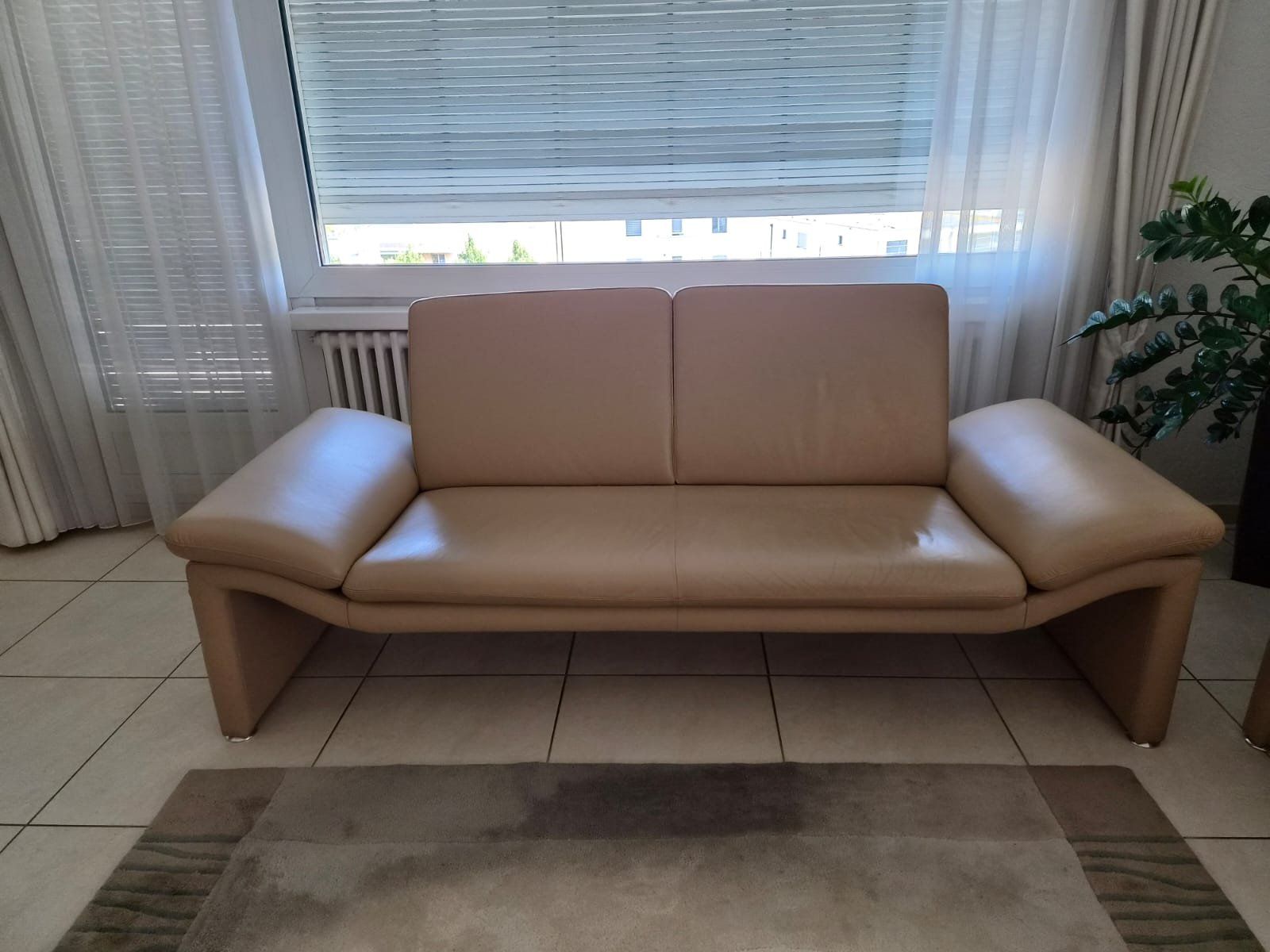 Sofas: 3er und 2er Ledersofa, beige – Gebraucht aus Hergiswil NW von Soundforyou 1