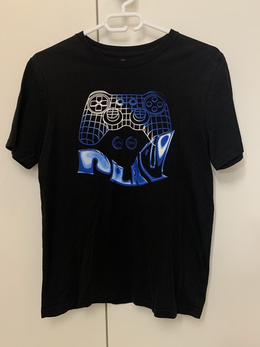 H&M Hemden, T-Shirts & Polos: T-Shirt Gr. 170 – Gebraucht aus Buus von 2013dp