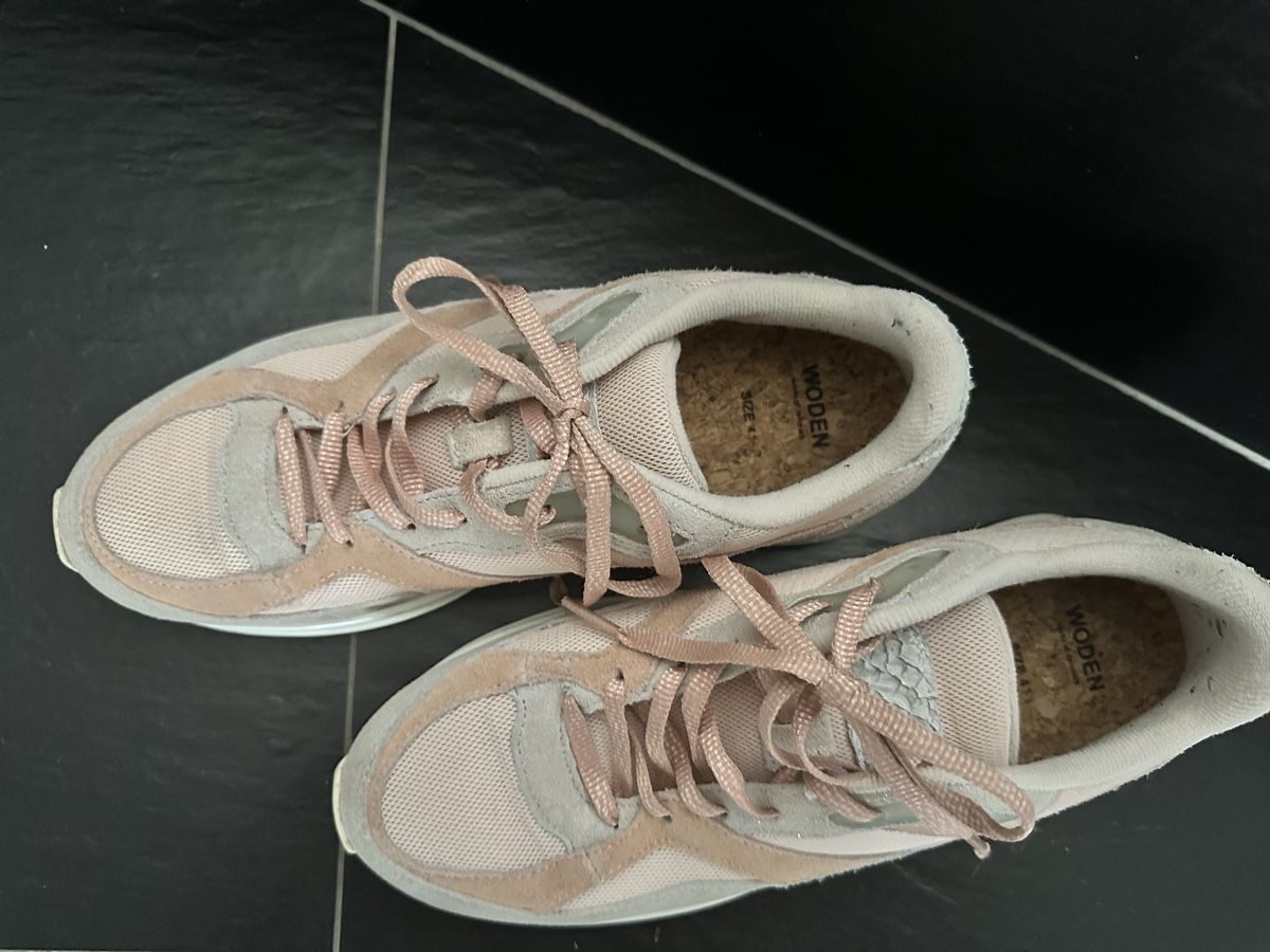 Scarpe da donna: *** HIT *** Woden Sneaker *** Gr. 41 *** HIT *** – Usato da Güttingen venduto da Starlady 1