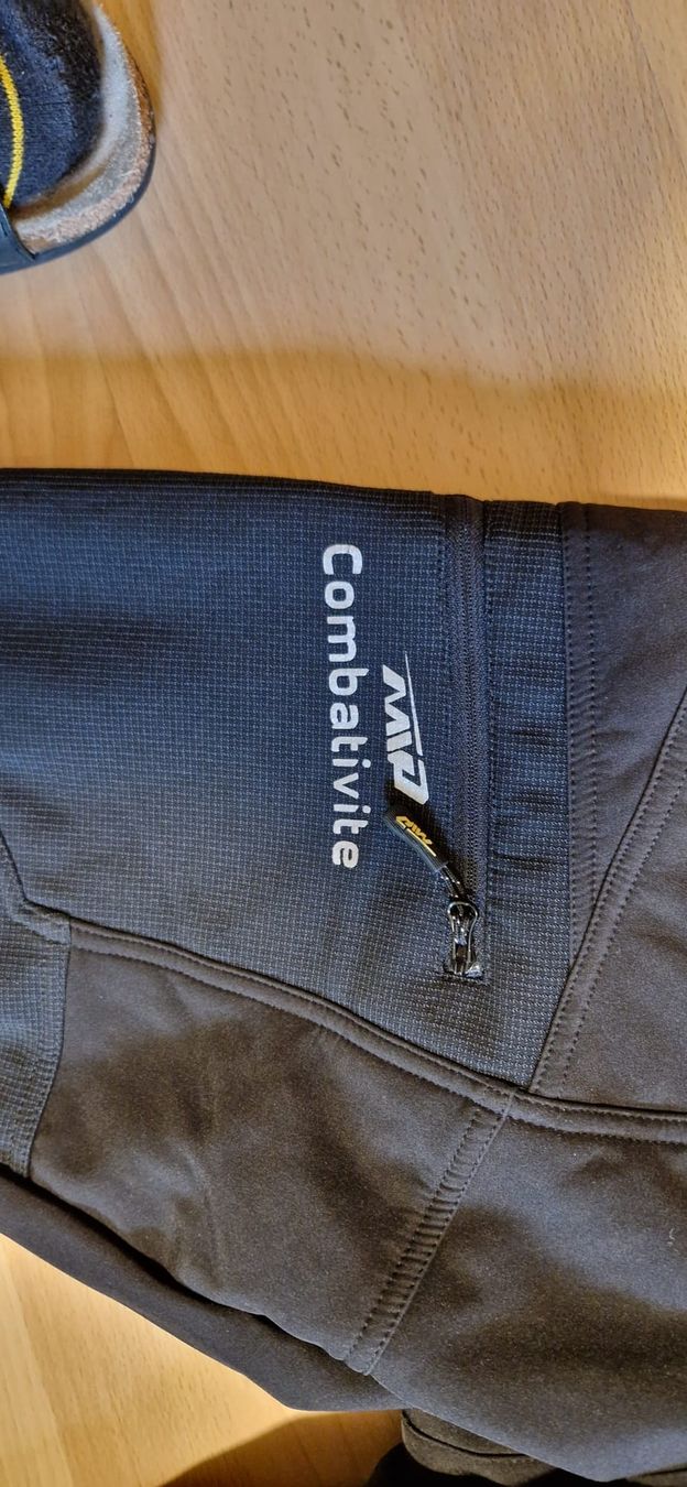 Pantaloni: MRT Combativite Softshellhose, Schwarz, – Usato da Winterthur venduto da Winti1993 3