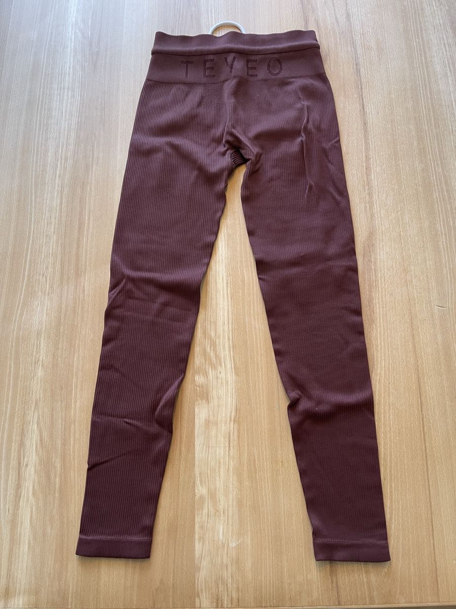 Teveo Leggings: Teveo Ripped Leggins – Gebraucht aus Flaach von DewTrich 1