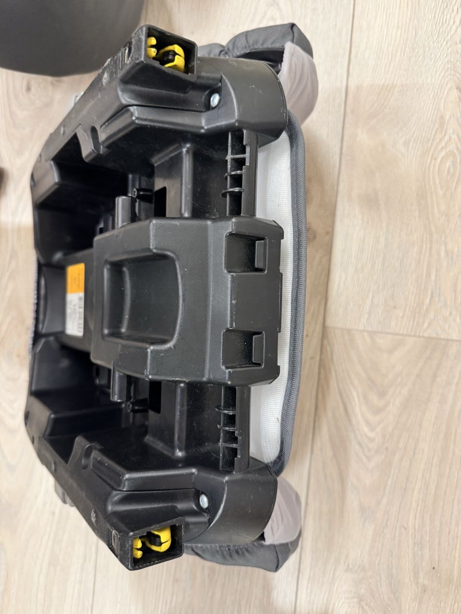 Maxi-Cosi Sièges auto: Kinder Autositz Maxi Cosi – D'occasion à Inwil par LouHu 1