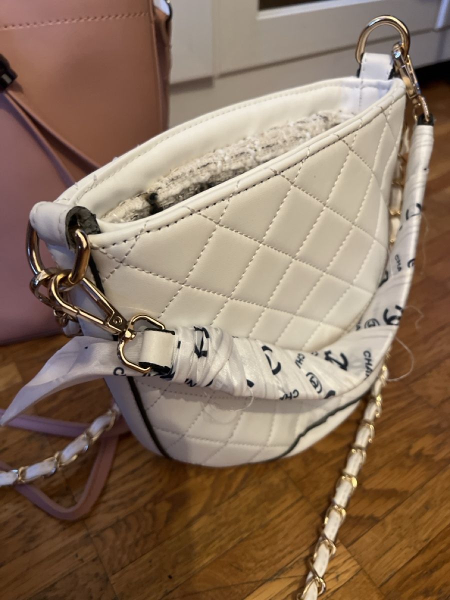 Taschen für Damen: 3 BAGS – Gebraucht aus Dietlikon von Luka_Bilic 3