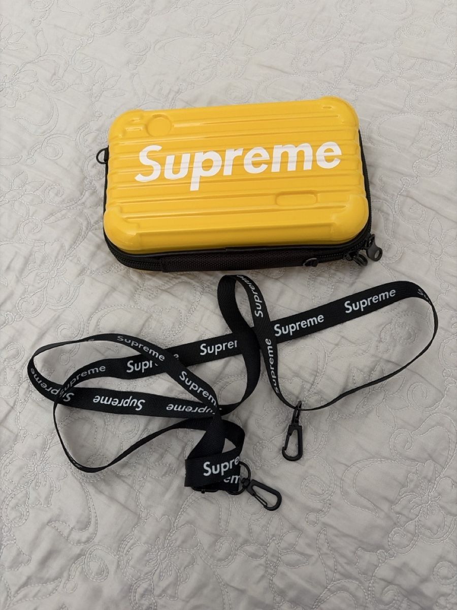 Supreme Sacs: Supreme bag – Neuf (Voir description) à Wallisellen par Chatswood_8hwh 3