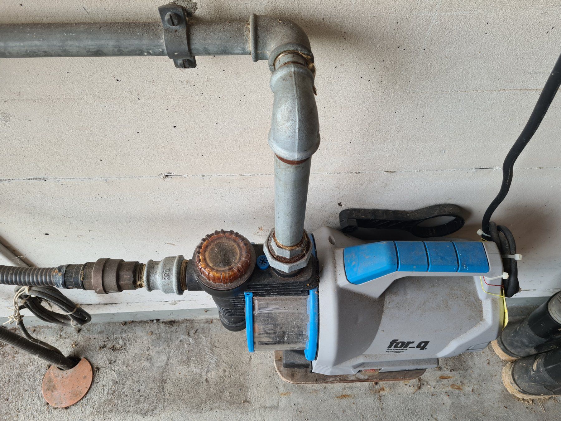 Pompes et pièces: Wasserpumpe for_q – D'occasion à Schönenberg ZH par engelpia0 3
