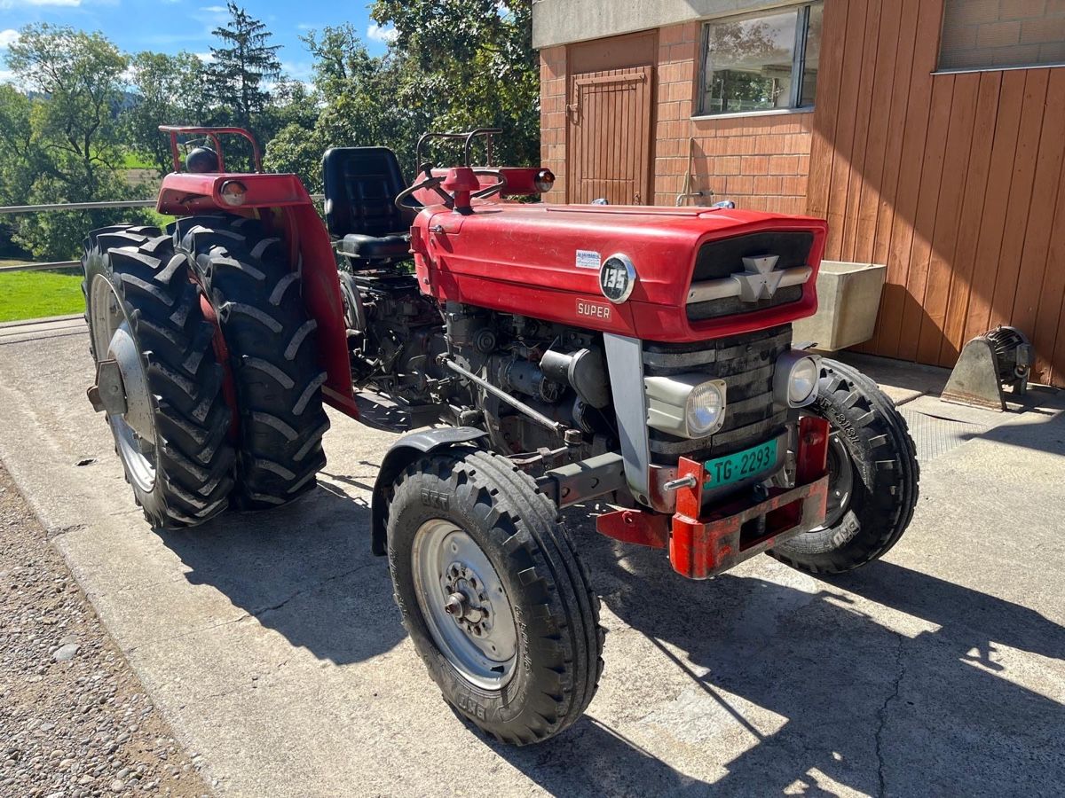 Massey Ferguson Tracteurs: Massey Ferguson 135 – D'occasion à Wängi par Seagull86 2