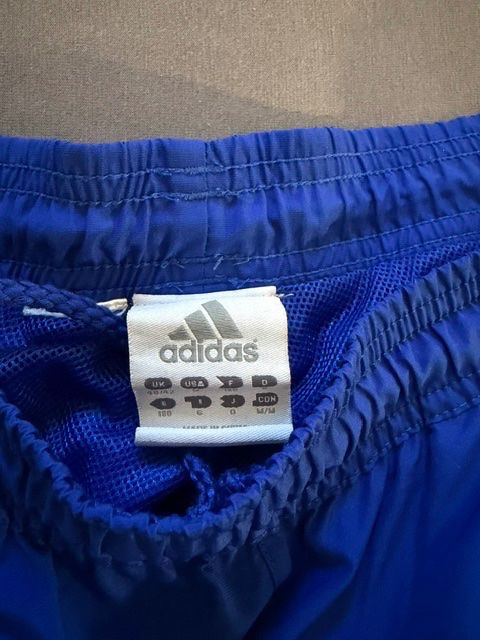 Adidas Kleiderpakete: Traininganzug – Neu (gemäss Beschreibung) aus Binningen von son_x7yt 5
