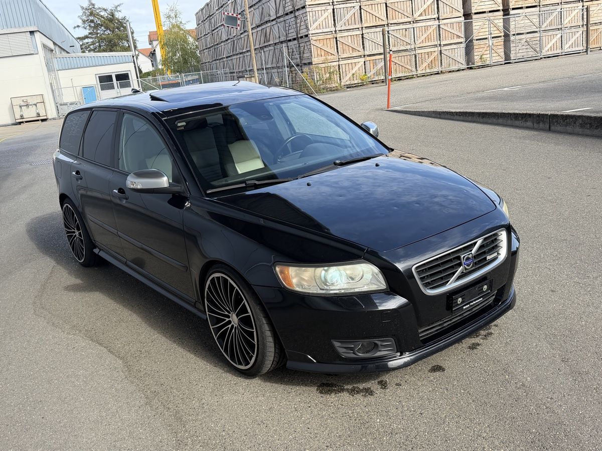 Volvo Autos: Volvo V50 D5 R-Design – Gebraucht aus Ursenbach von flueckigeraedu1 1