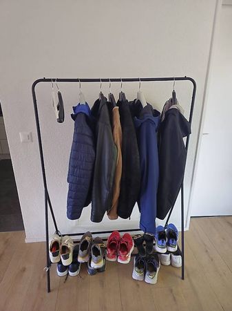 Garderobe mit Schuhablage wie neu
