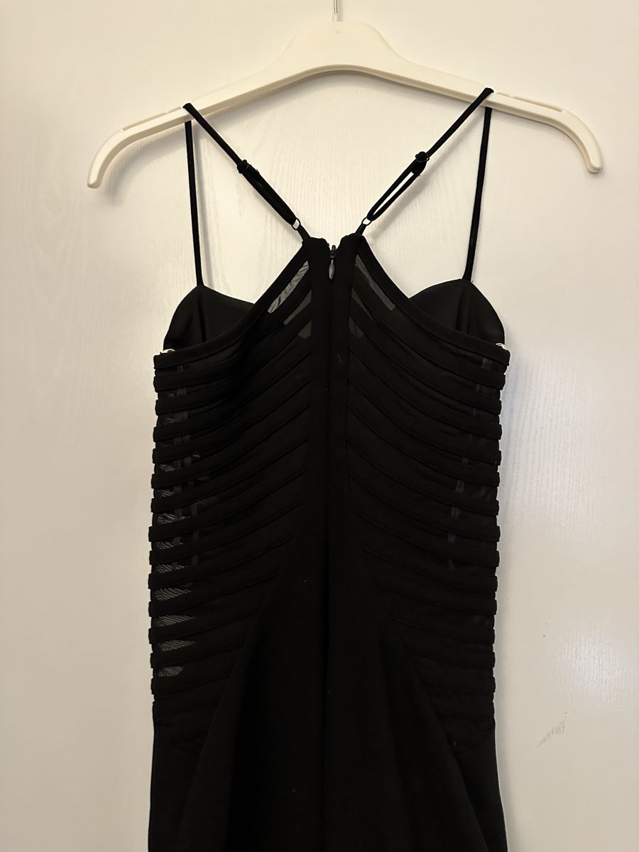 Vestiti: Robe noire Halston – Nuovo (secondo la descrizione) da Lausanne venduto da Liinoa 3
