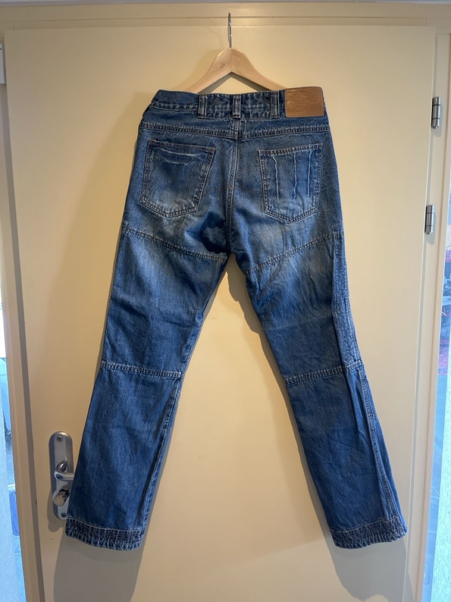 Held Jeans: Held Motorradjeans 32-32 – Usato da Stüsslingen venduto da Seeed 1