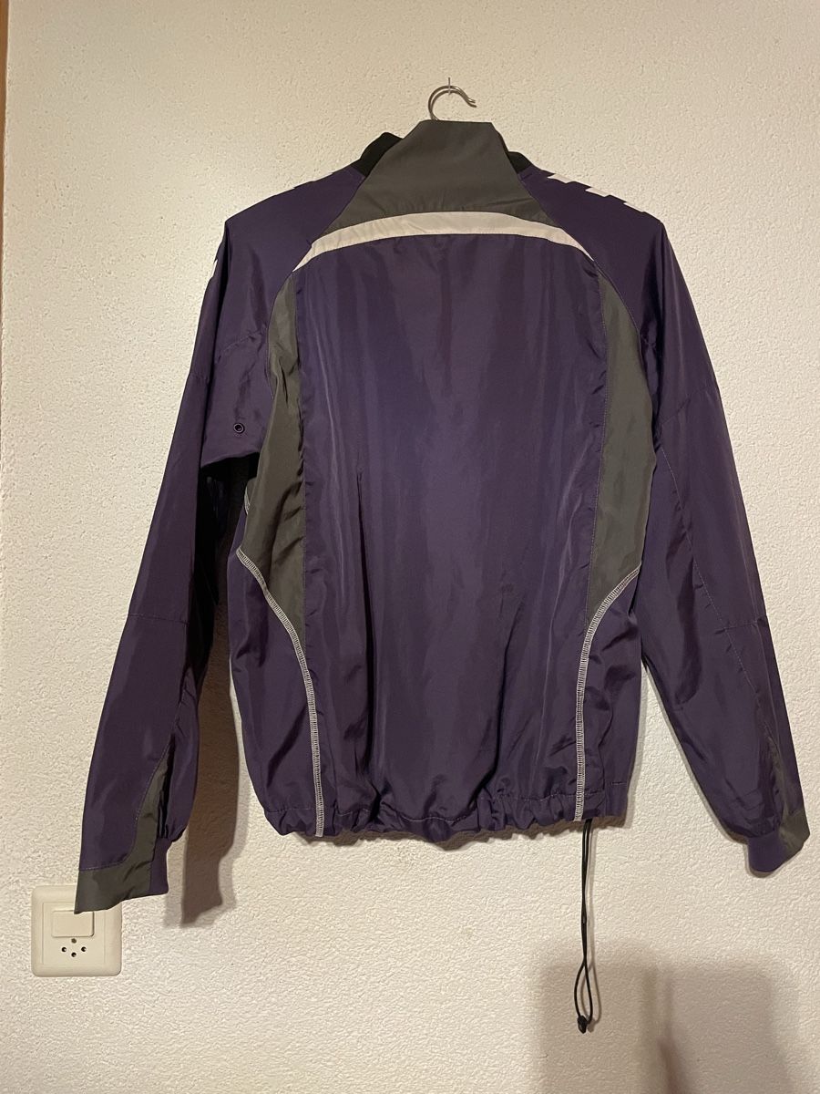 Hummel Giacche: Vintage Trainingsjacke Hummel – Usato da Reisiswil venduto da .aelis. 2