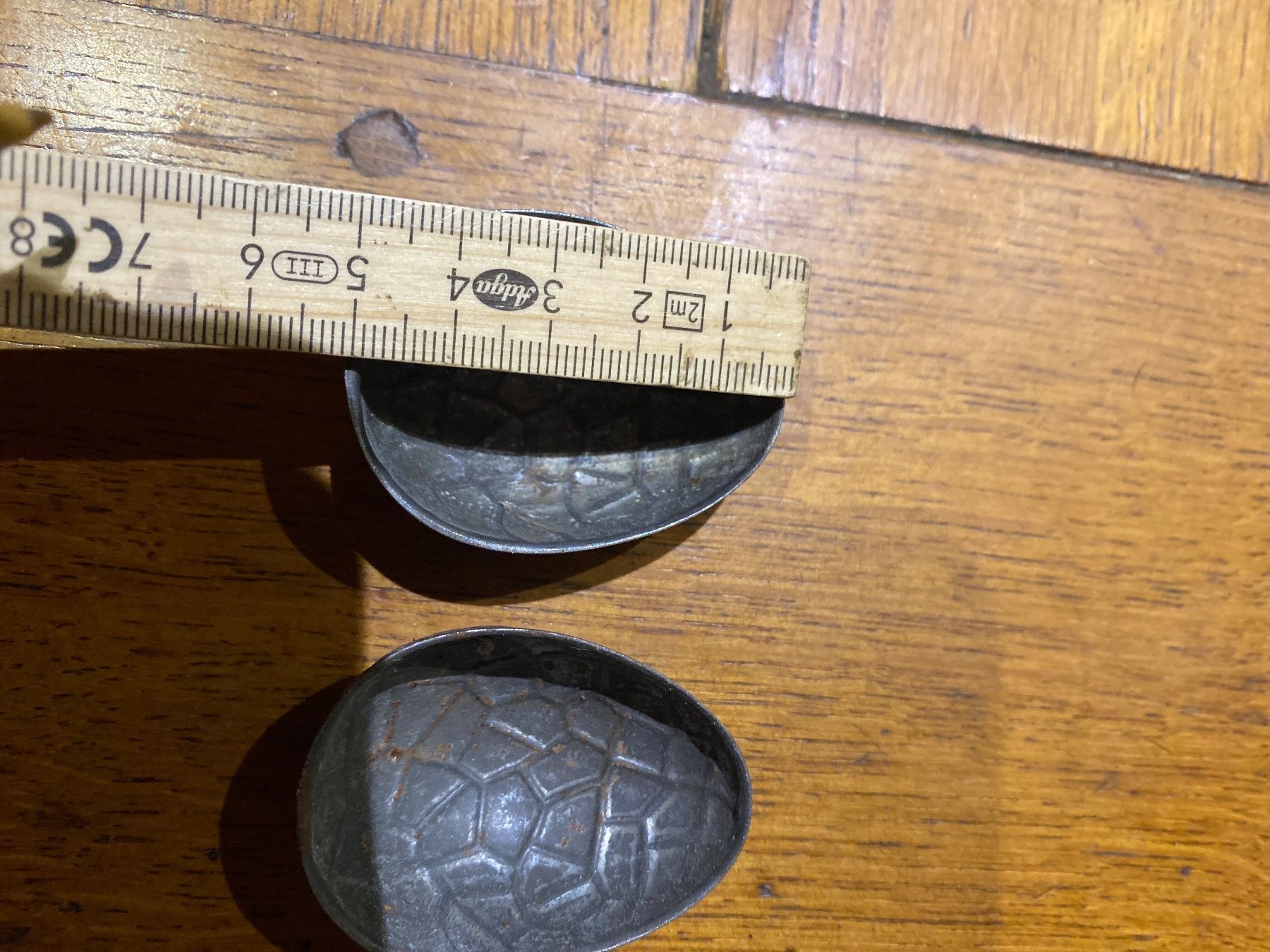 Teglie da forno: moule chocolat œuf ei schokoladenform 5cm – Usato da Lajoux JU venduto da Briard0 2