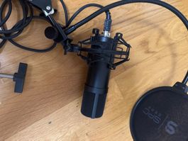 Mikrofon Set mit Arm und Spinne neuwertig