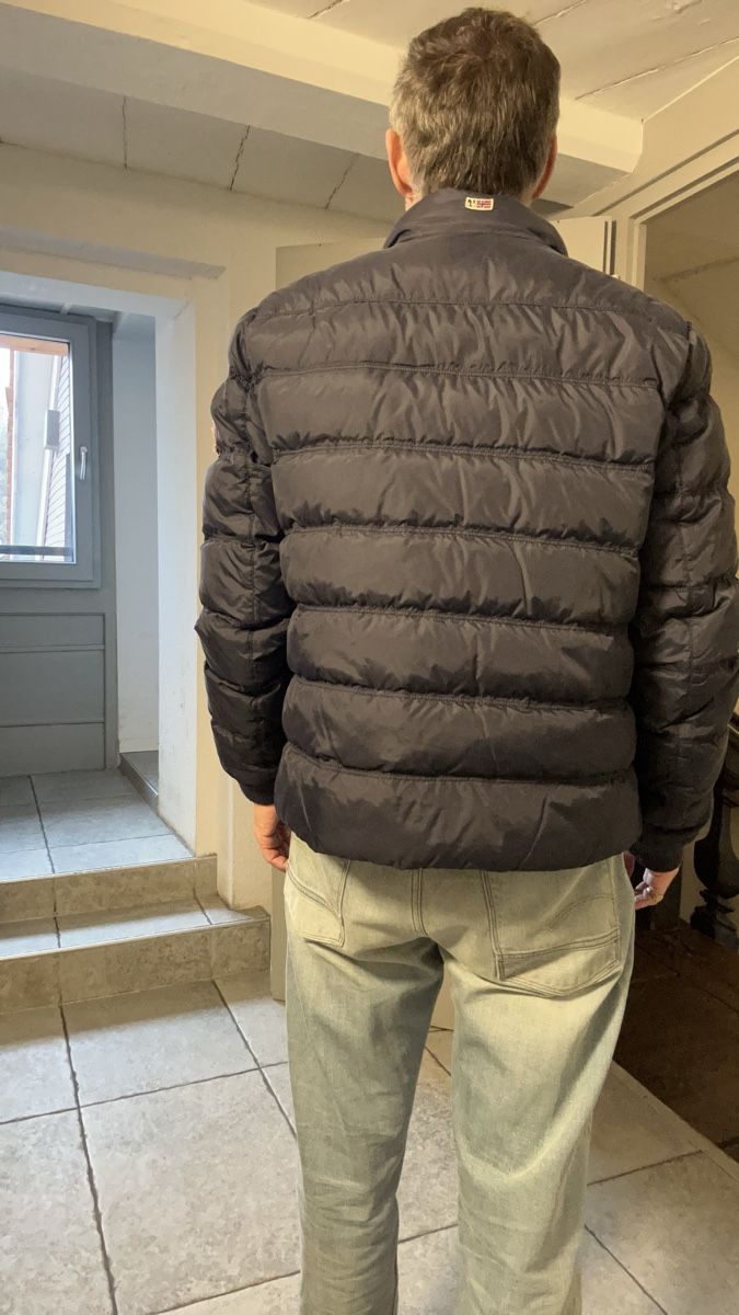 Napapijri Giacche: Napapijri men's winter jacket, size L, navy blue, ' – Nuovo (secondo la descrizione) da Fribourg venduto da jimiJ13 6