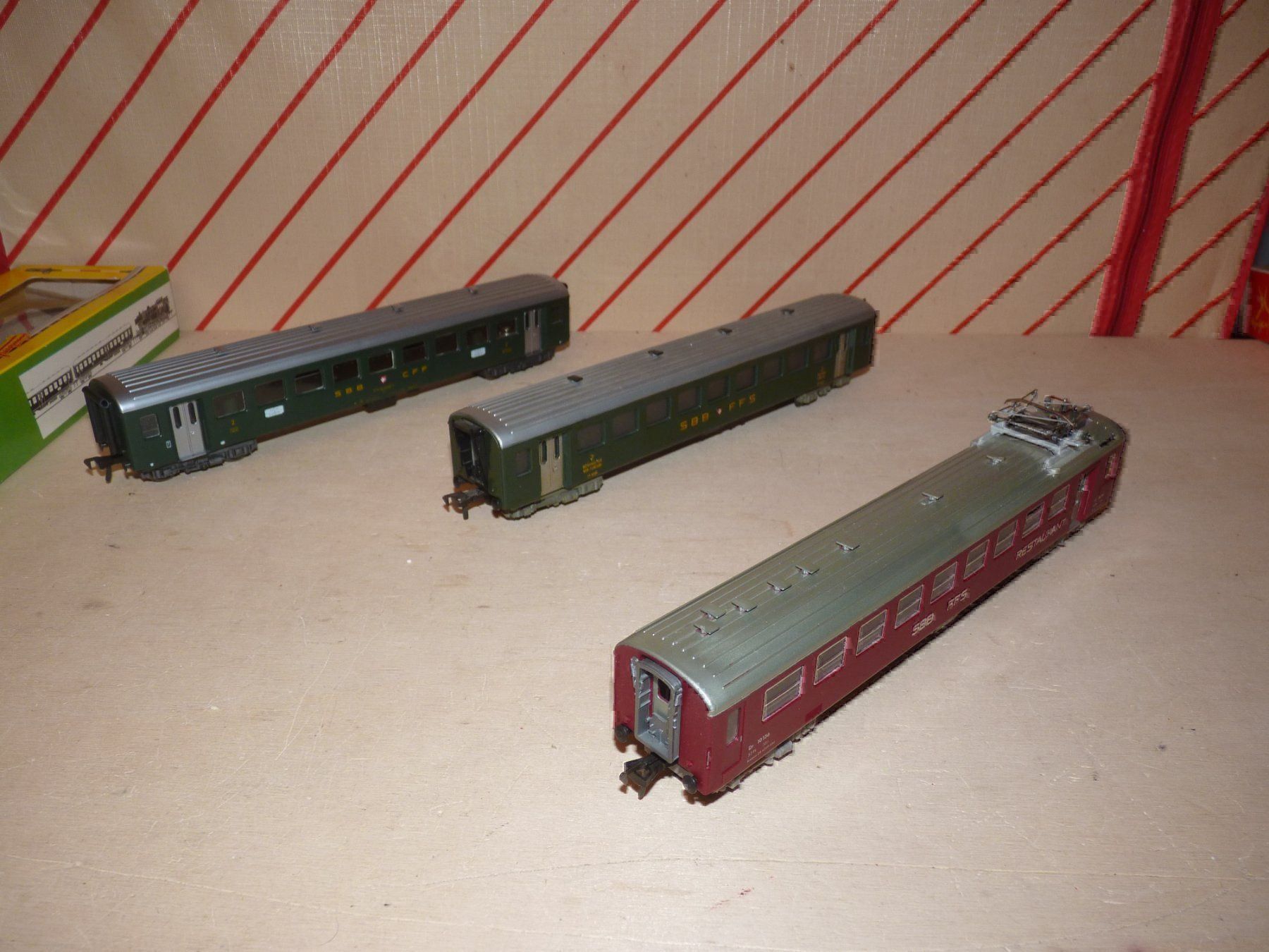 Fleischmann Modellini di ferrovie: Personenzug der SBB Fleischmann Spur H0 – Usato da Rudolfstetten venduto da Rrst1968 1
