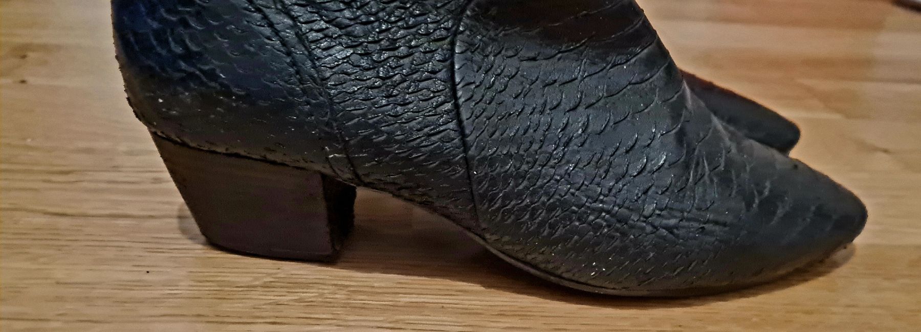 Scarpe da donna: Schwarze Boots, Leder, Grösse 36 – Usato da Luzern venduto da CVonarburg 3
