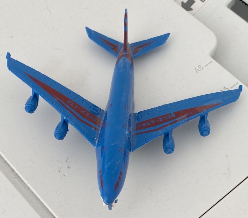 Jouets: Flugzeug Z-320 – D'occasion à Wagenhausen par FrauLang 1