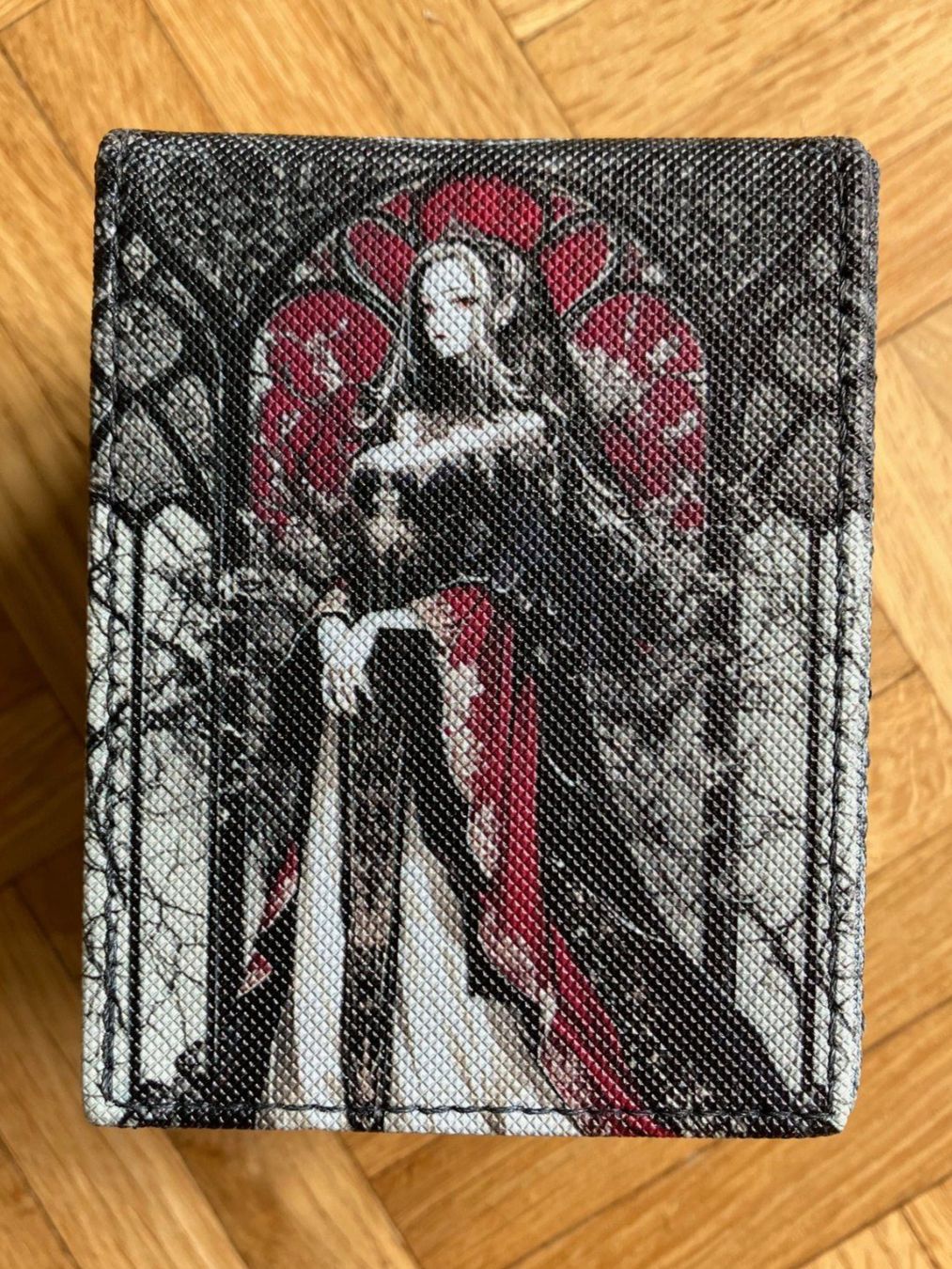 Cartes à collectionner: Deck Box for cards deck - Vampire - Heavy Textured – D'occasion à neuchâtel par GINKO-CARDS