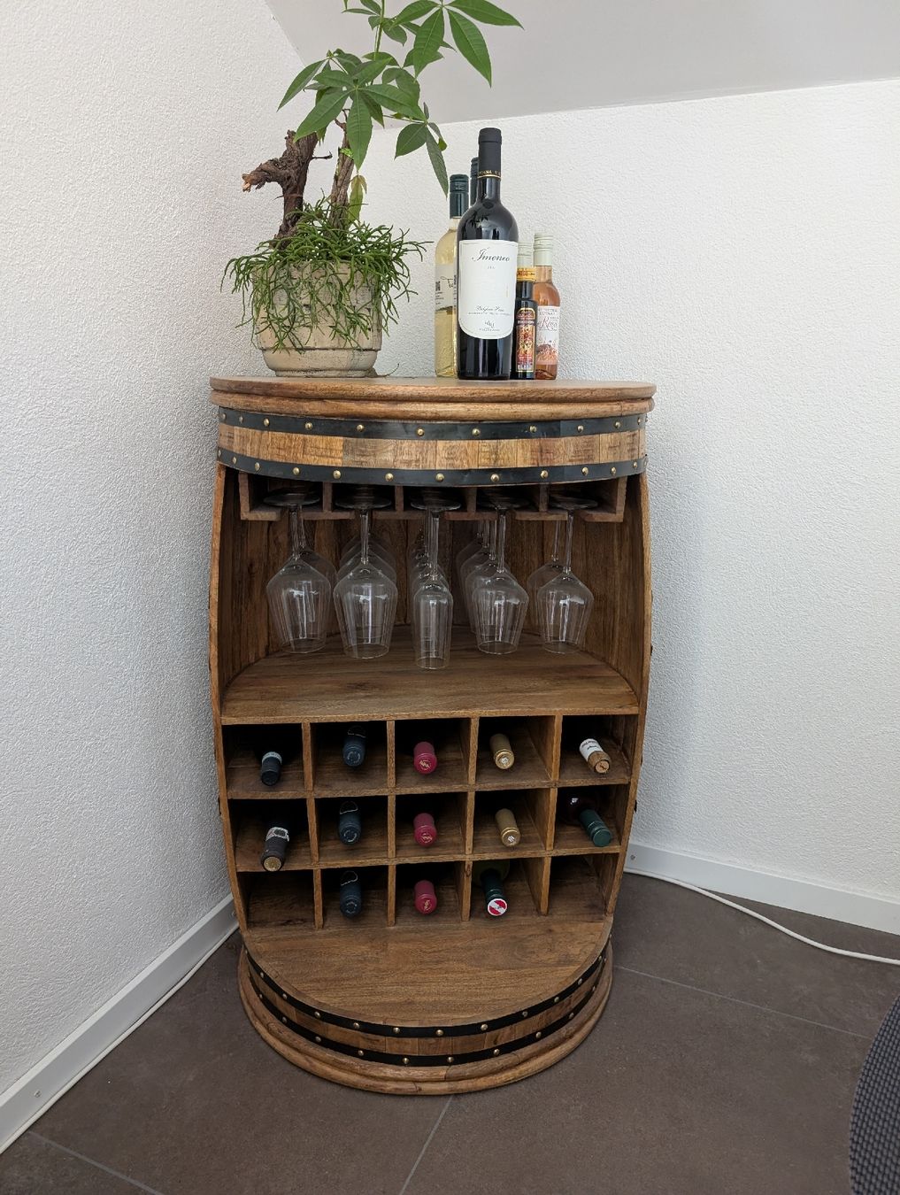 Altro: Weinregal Fass  – Usato da Wolfwil venduto da sahaen
