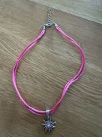 Halskette Edelweiss Anhänger pink Textilband Oktoberfest