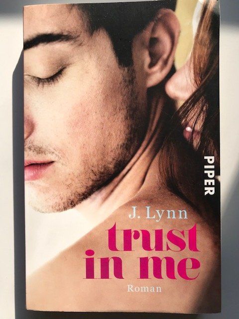 Libri: Trust in me  von J. Lynn – Usato da Zürich venduto da popcorn67