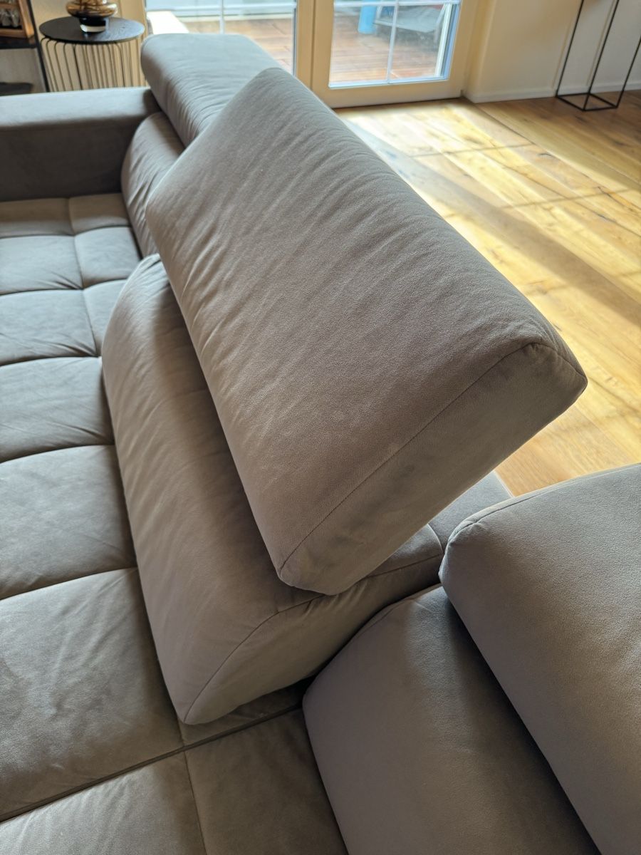 Divani: Graues Sofa / Wohnlandschaft / Ecksofa mit Hocker 313x223cm – Usato da Elsau venduto da cali311 5