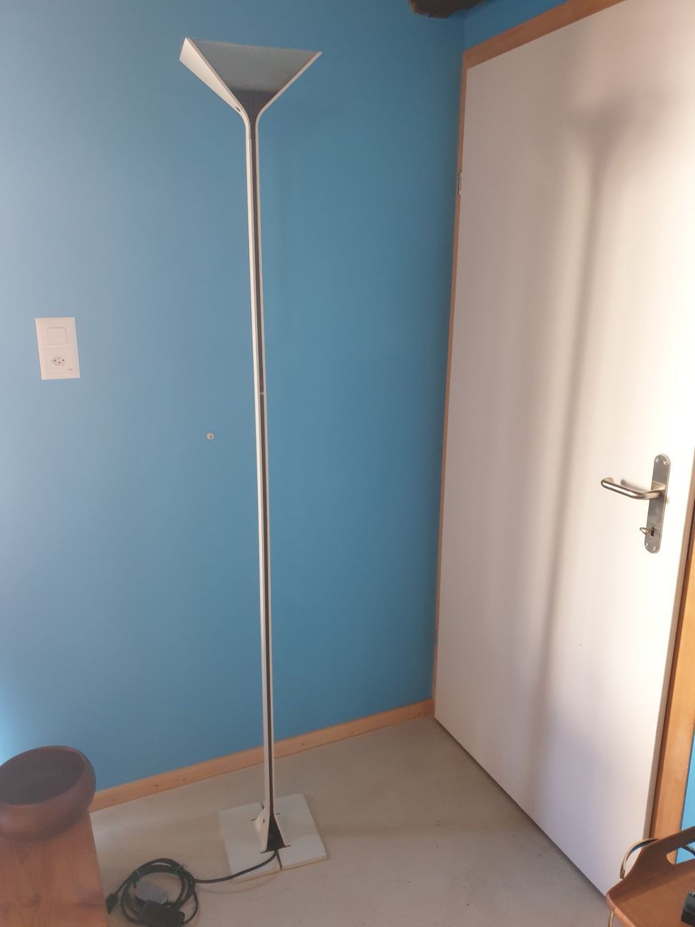 Flos Lampade: FLOS Papillion Stehlampe weiss – Usato da rebstein venduto da spacy73 4