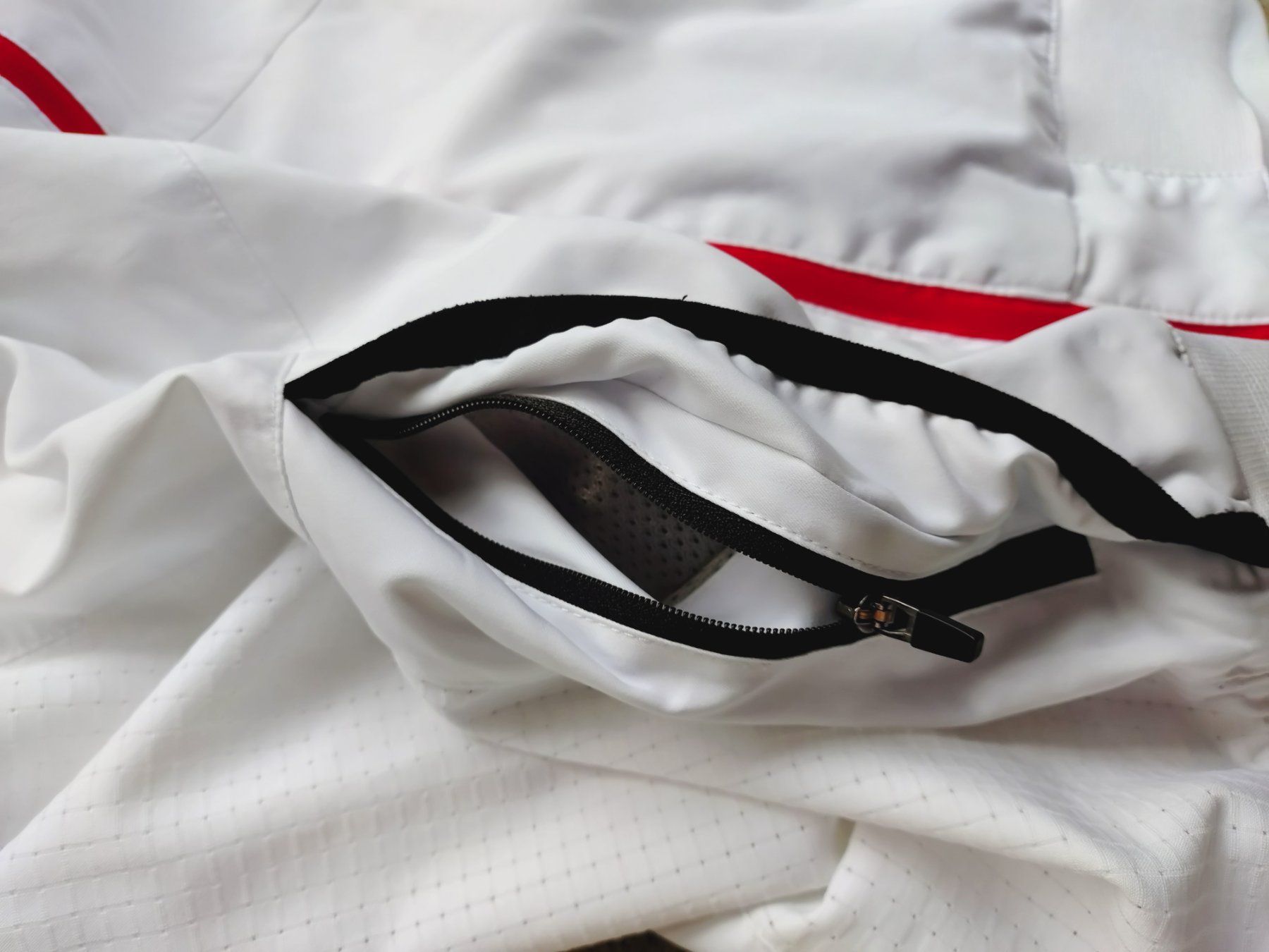 Head Gilet & Giacche: Gilet /Weste Windstopper HEAD Gr. 48/S – Usato da Uster venduto da Junipa 3