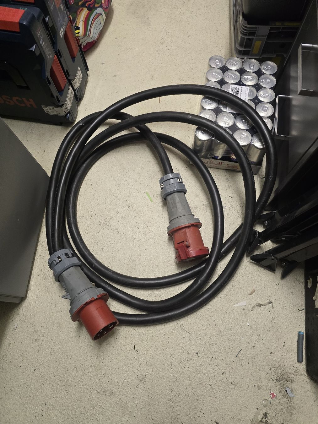 Mennekes Câbles: Kabel 5x16mm2 mit CEE 63A Starkstromkabel  – Neuf (Voir description) à Cham par NeraHandel