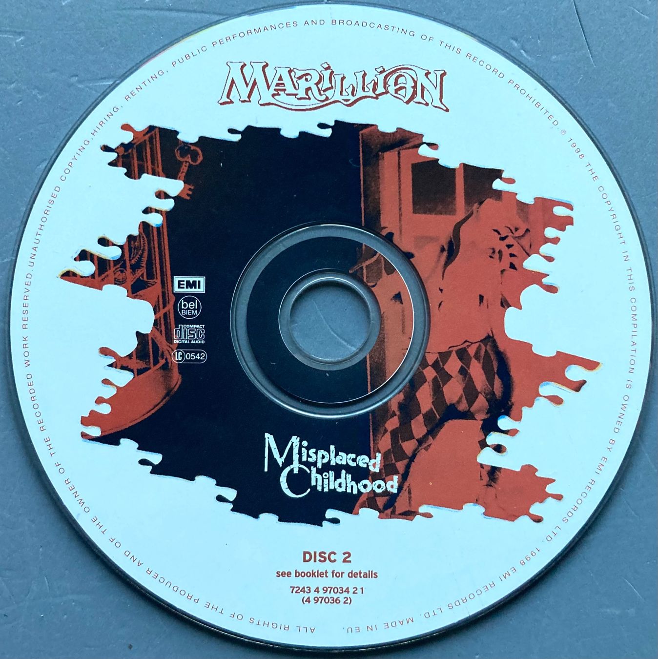 CD: MARILION - MISPLACED CHILDHOOD – Usato da Poliez-Pittet venduto da Newtown-Records 3