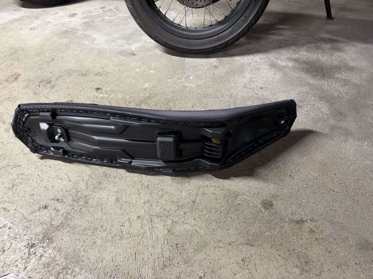 Sur-Ron Toutes les pièces détachées moto: Surron Ultra Bee Sitzbank Guts – Neuf (Voir description) à Büttikon AG par LucasOderSo 2
