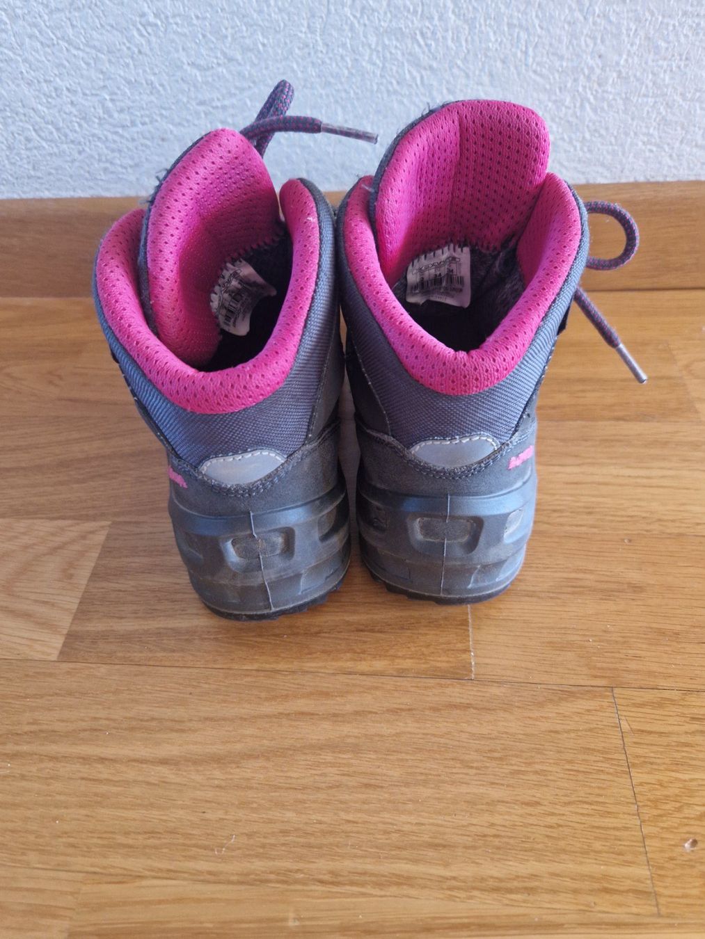 Lowa Scarpe per ragazze: LOWA Wanderschuhe Kinder Goretex, Grösse 34 – Usato da Buchs venduto da sonjaja 3