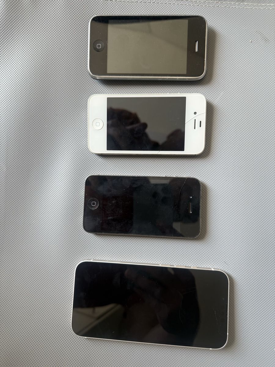 Apple Portables: 4 Stück IPhone  – Défectueux à Embrach par Tom1717