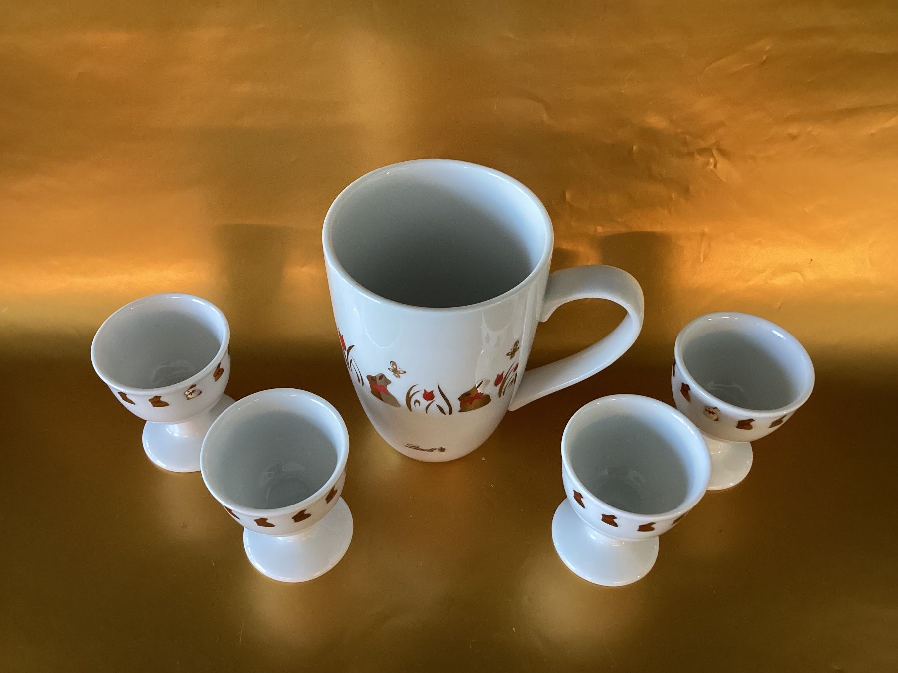 Altre Stoviglie: Lindt  / 4 Eierbecher und 1 Tasse – Usato da Beinwil am See venduto da kae_gh7c 1