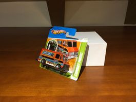 Combat Medic 1/64 Hot Wheels 2012 HW City Works