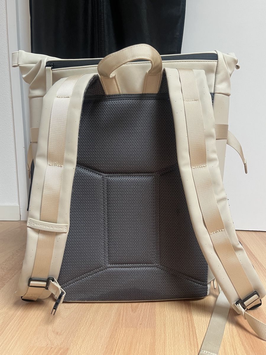 Kapten & Son Zaini: KAPTEN & SON Rucksack  – Usato da Müntschemier venduto da leonie.3232 1