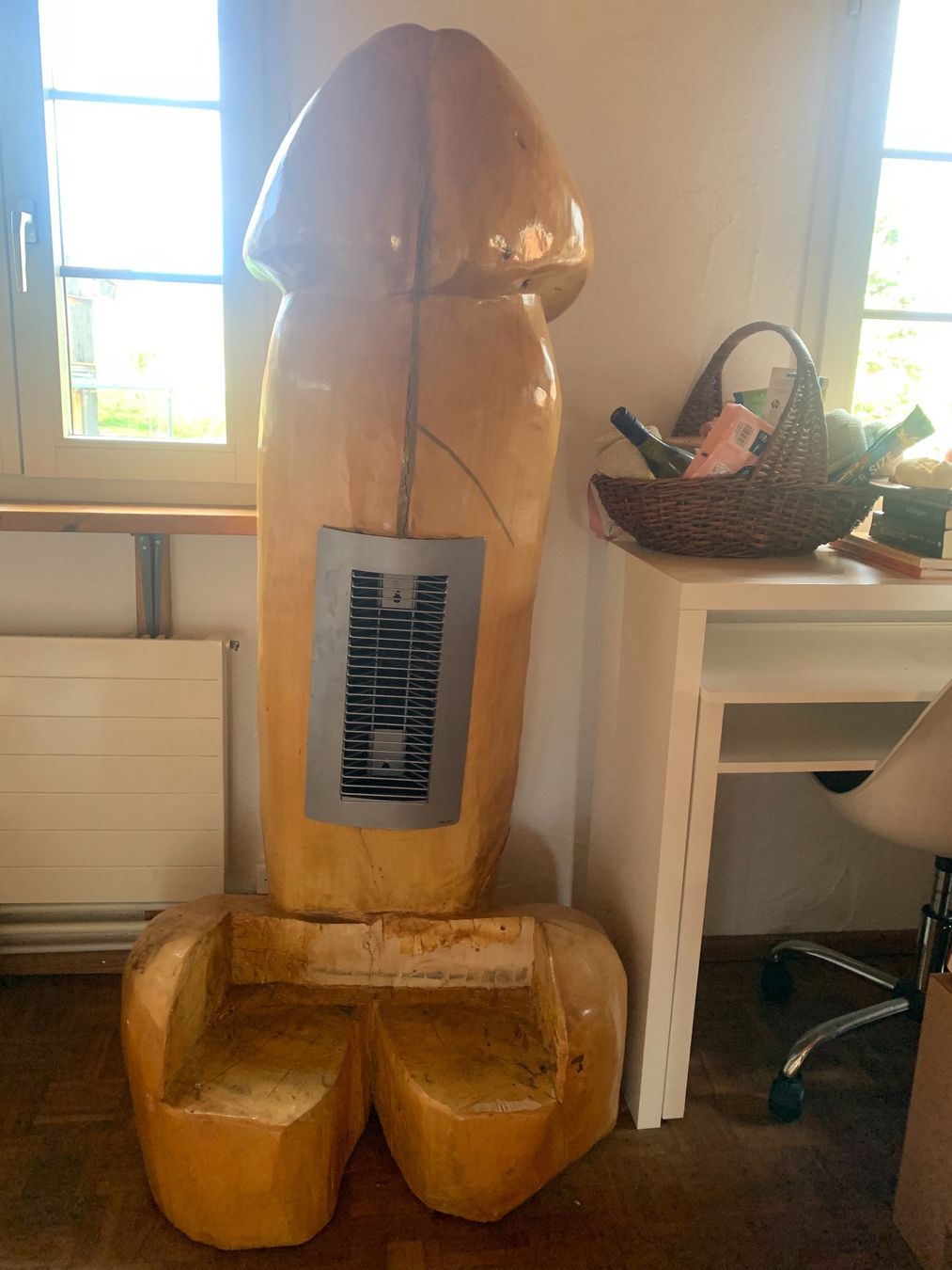 Skulpturen & Statuen: Penis Statue (CD Ständer) – Gebraucht aus Arnegg von  1