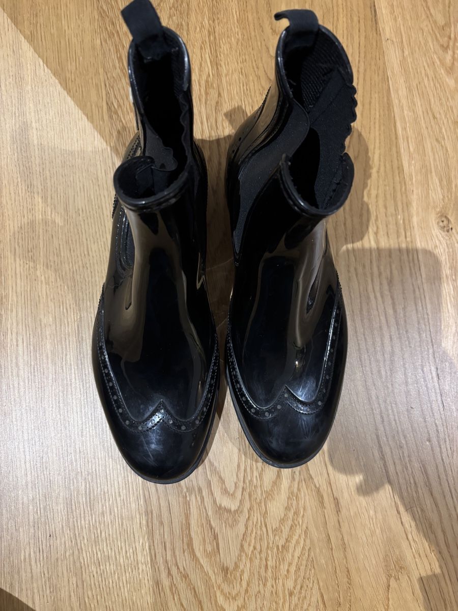 Damenschuhe: Bottines de pluie – Gebraucht aus Mur (Vully) FR von lea_rsw7 1
